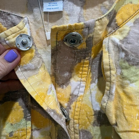 Lark Lane Linen Floral Jacket - Picture 5 of 8